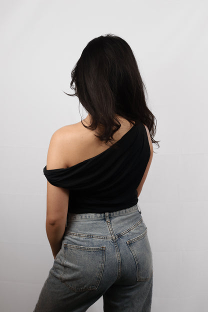 Solstice One-Shoulder Crop Top